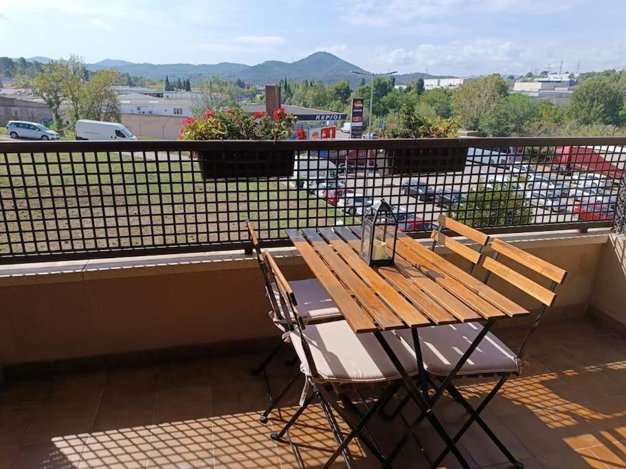Duplex Con Piscina En Rubi Apartment Екстериор снимка