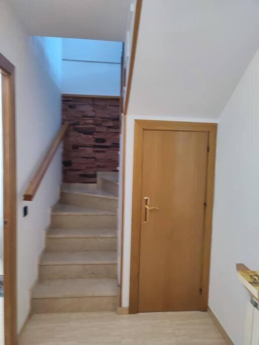 Duplex Con Piscina En Rubi Apartment Екстериор снимка